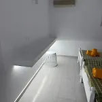 Dk House Lászi